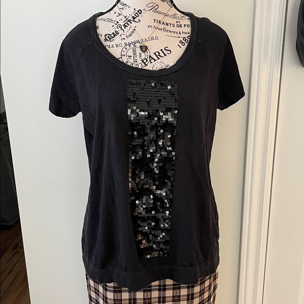 💗Denver Hayes Black Sequin Short Sleeve Top